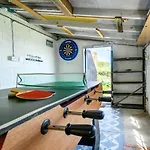 4 Bed In Raw Oc-c30341 Vakantiehuis *