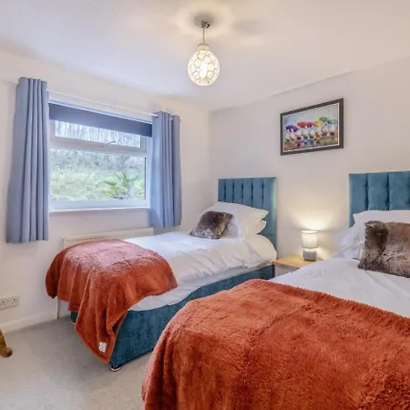 4 Bed In Raw Oc-c30341 *