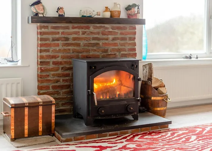 4 Bed In Raw Oc-c30341 Holiday home Hawsker