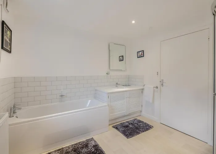 Holiday home 4 Bed In Raw Oc-c30341 Hawsker